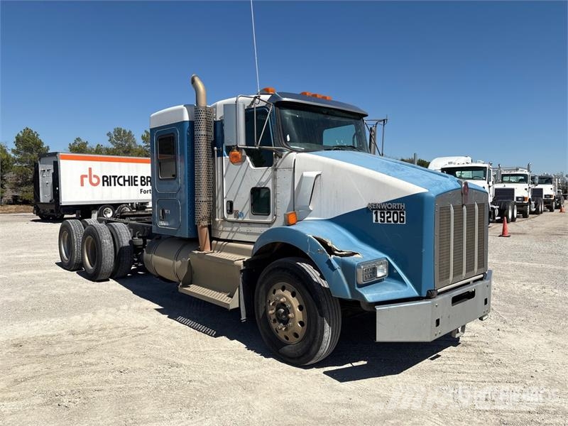 Kenworth T800 Prime Movers