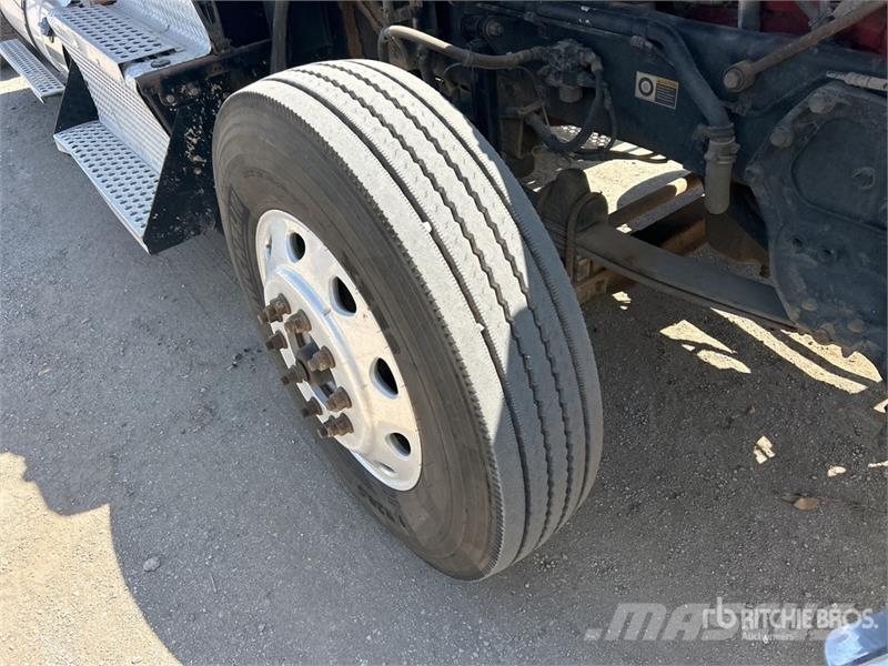 Kenworth T800 Traktorske jedinice