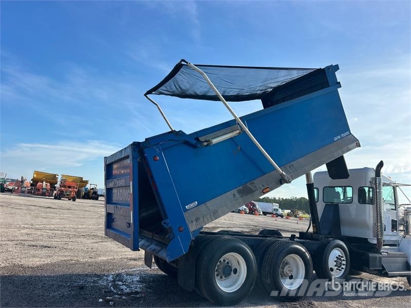 Kenworth T800 Tipper trucks