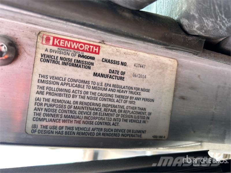 Kenworth T800 Savivarčių priekabų vilkikai