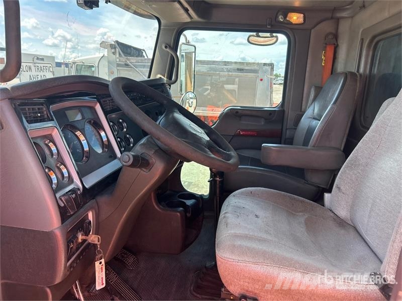 Kenworth T800 Autobasculanta