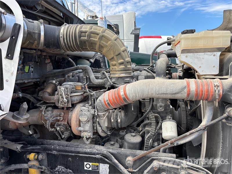 Kenworth T800 Prime Movers