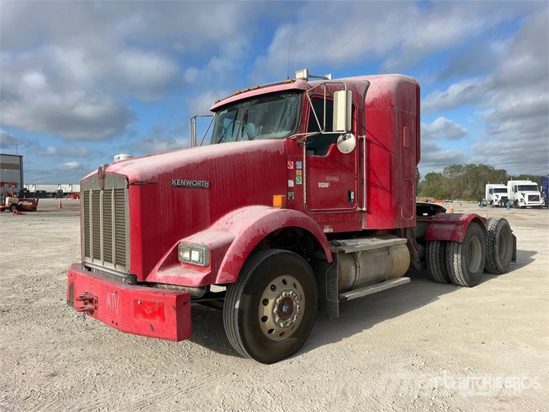 Kenworth T800 Sadulveokid