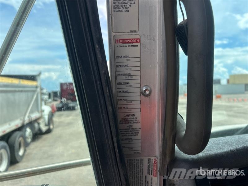 Kenworth T800 Tipper trucks