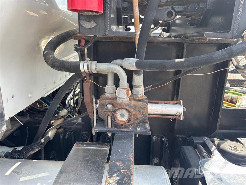 Kenworth T800 Vyslobodzovacie vozidlá