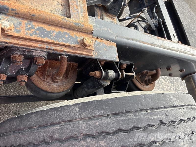Kenworth T800 Prime Movers