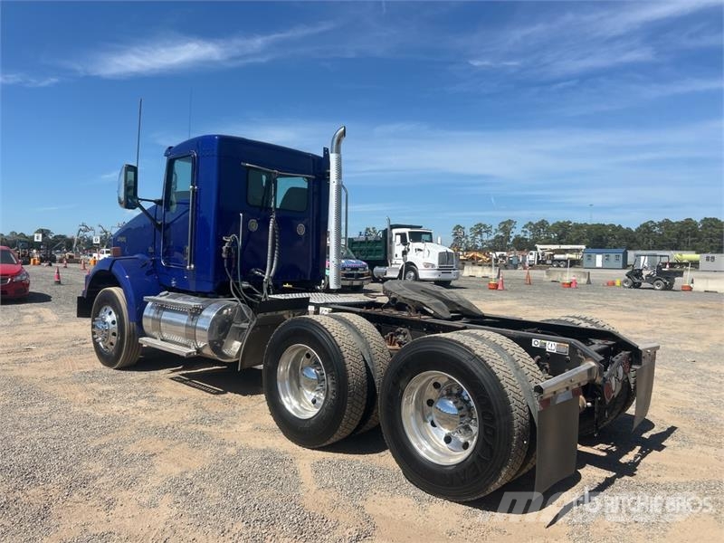 Kenworth T800 Sattelzugmaschinen