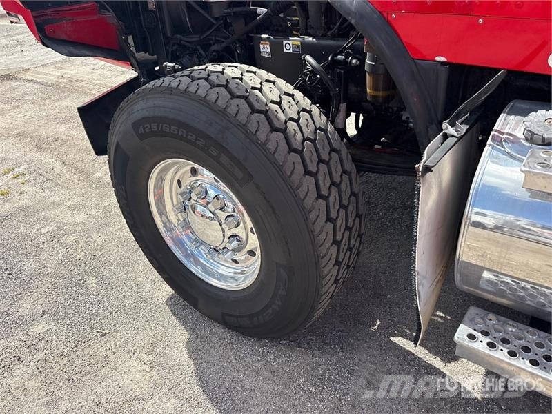 Kenworth T800 شاحنات قلابة