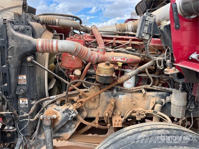 Kenworth T800 牵引车