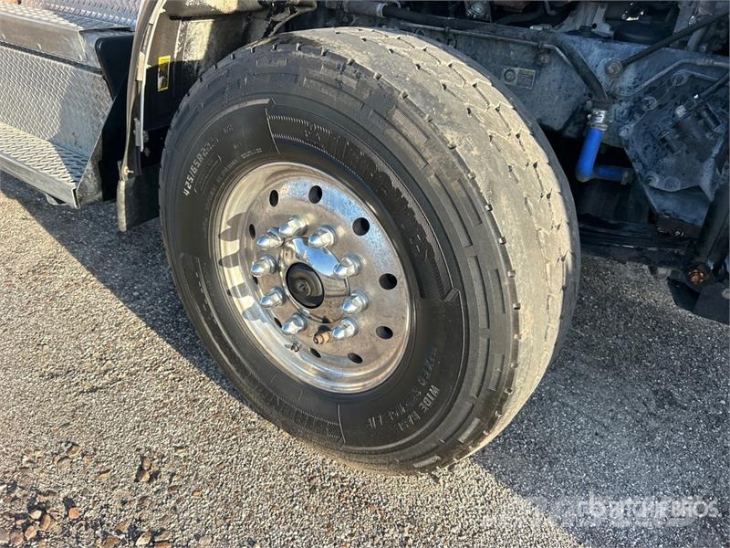 Kenworth T800 Tipper trucks