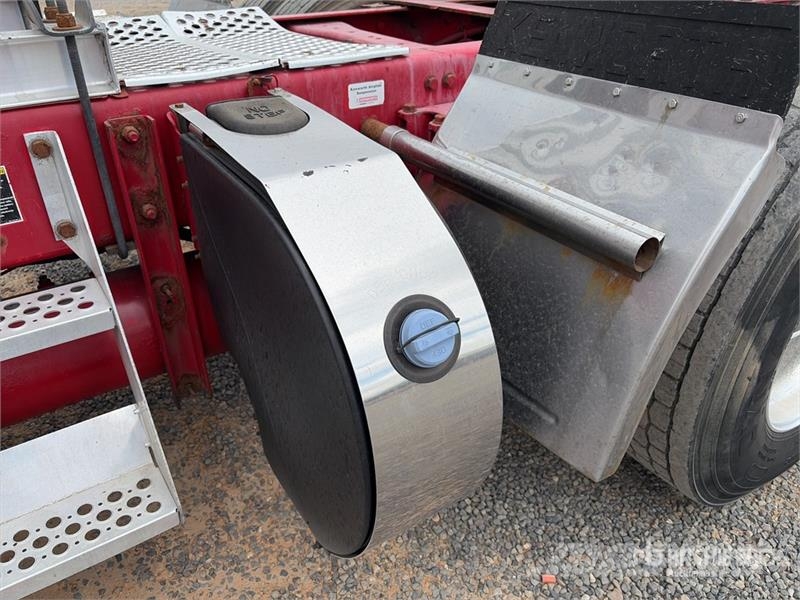Kenworth T800 Autotractoare