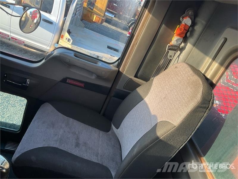 Kenworth T800 6x4 Flatbed Truck Tovornjaki s kesonom/platojem