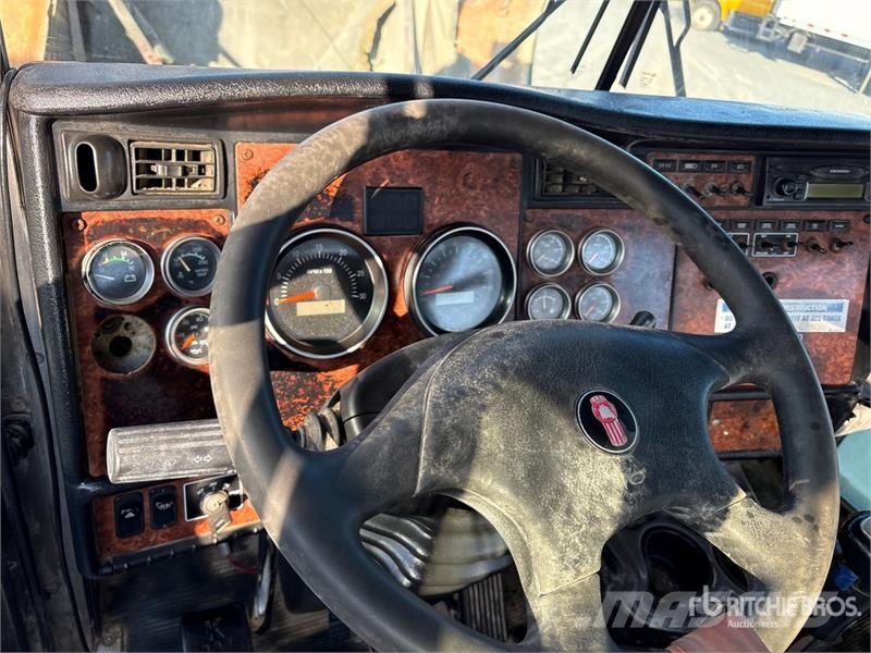 Kenworth T800 8x4 Mixer Truck (Inoperable) Φορτηγά-Μπετονιέρες