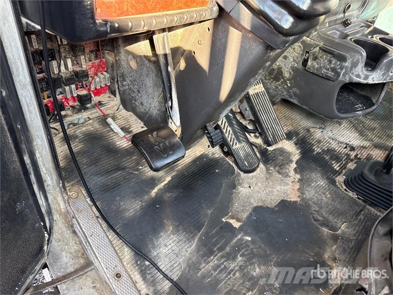 Kenworth T800 8x4 Mixer Truck (Inoperable) Φορτηγά-Μπετονιέρες