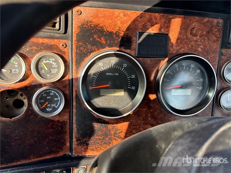 Kenworth T800 8x4 Mixer Truck (Inoperable) Φορτηγά-Μπετονιέρες