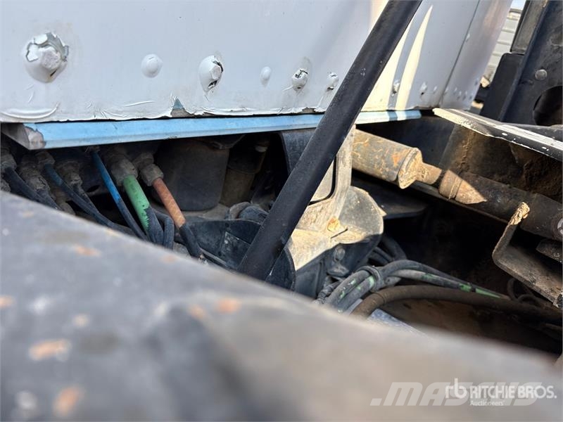 Kenworth T800 8x4 Mixer Truck (Inoperable) Φορτηγά-Μπετονιέρες