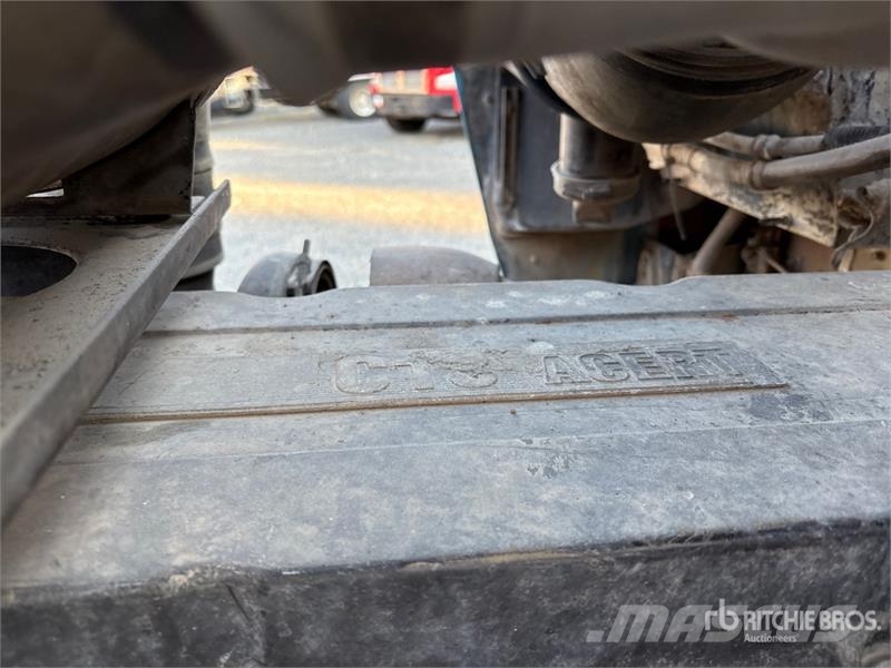 Kenworth T800 8x4 Mixer Truck (Inoperable) Φορτηγά-Μπετονιέρες