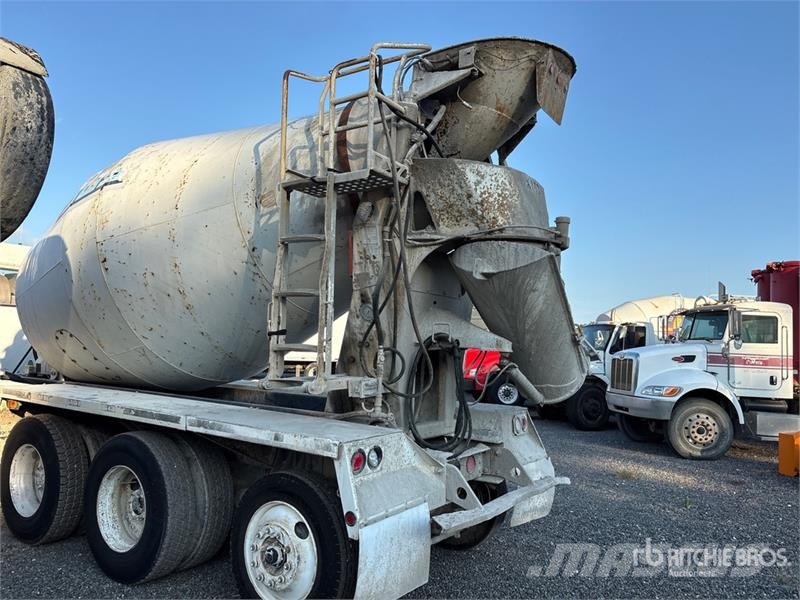Kenworth T800 8x4 Mixer Truck (Inoperable) Φορτηγά-Μπετονιέρες