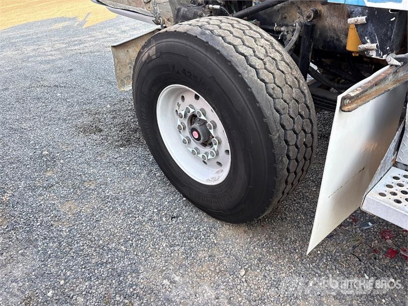 Kenworth T800 8x4 Mixer Truck (Inoperable) Φορτηγά-Μπετονιέρες