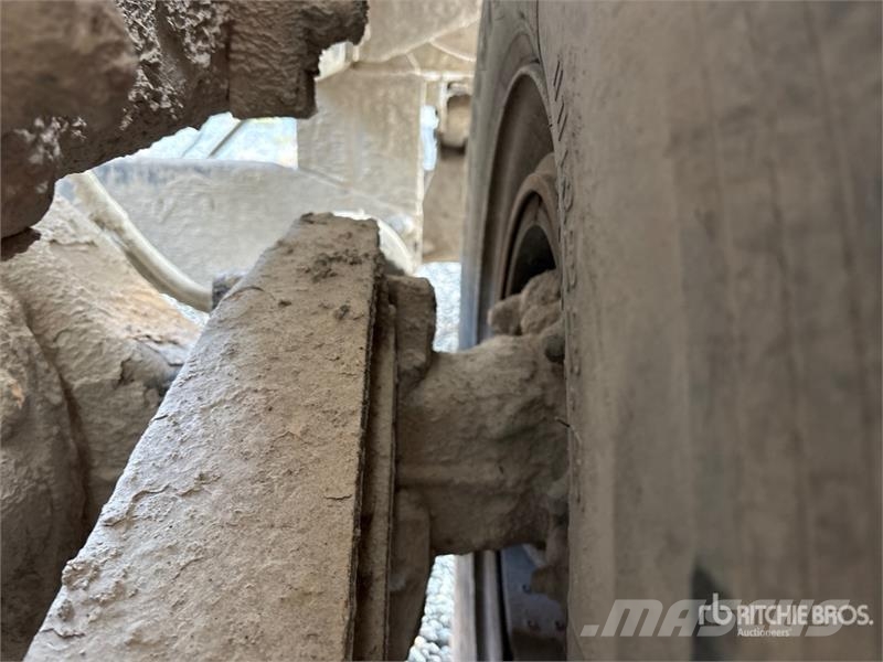 Kenworth T800 8x4 Mixer Truck (Inoperable) Φορτηγά-Μπετονιέρες