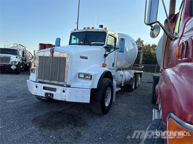 Kenworth T800 8x4 Mixer Truck (Inoperable) Φορτηγά-Μπετονιέρες