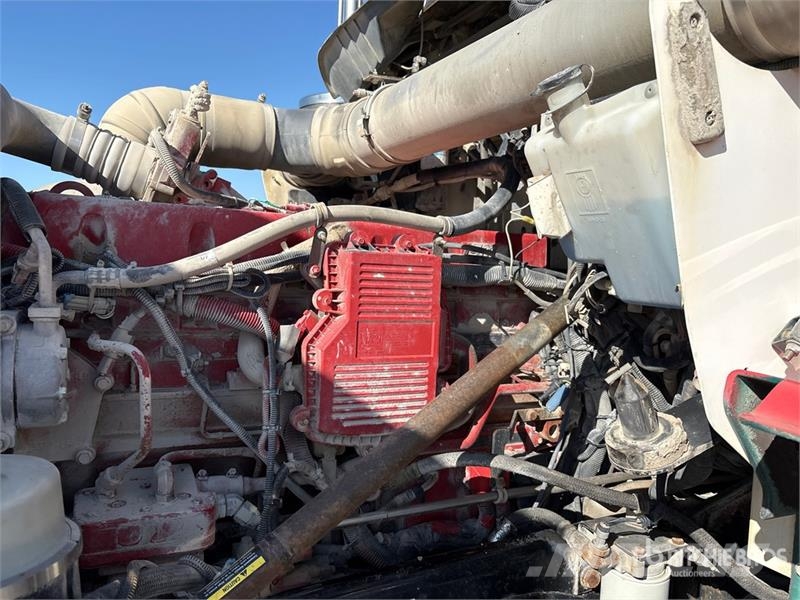 Kenworth T800 8x6 Vacuum Tanker Truck Kombinētās vakumsūkņa mašīnas