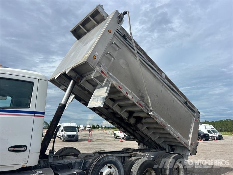 Kenworth T880 Autobasculanta
