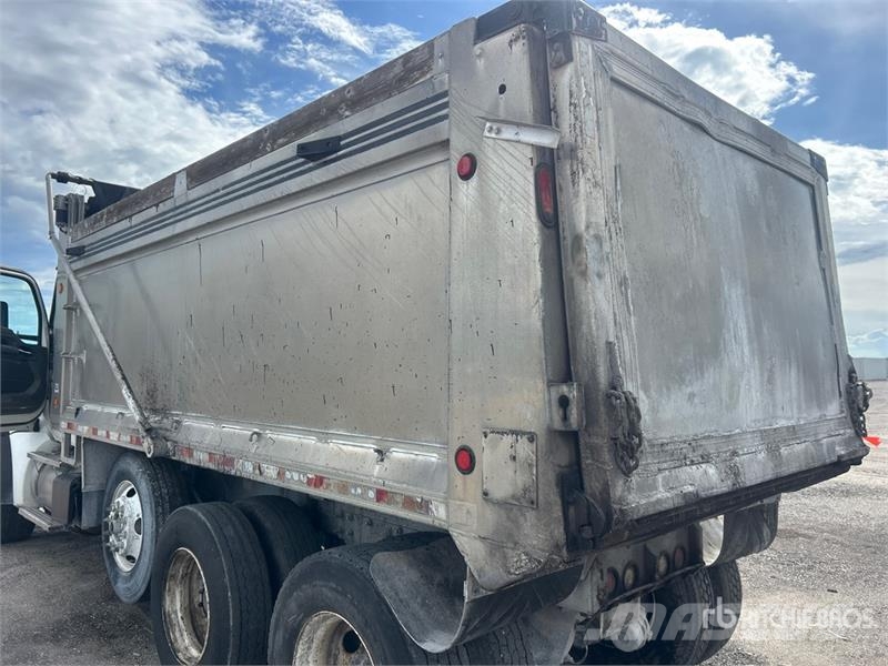 Kenworth T880 Autobasculanta