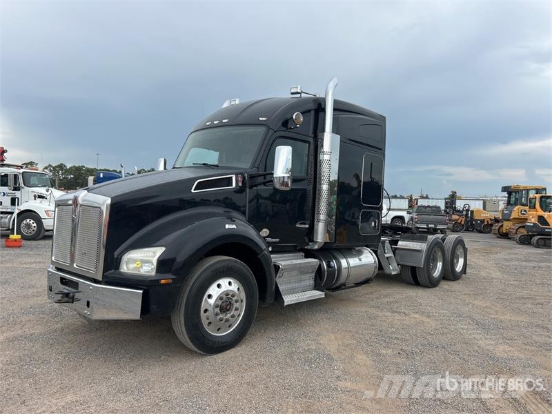 Kenworth T880 Vlačilci