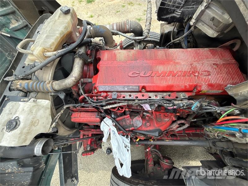 Kenworth T880 Tractor Units