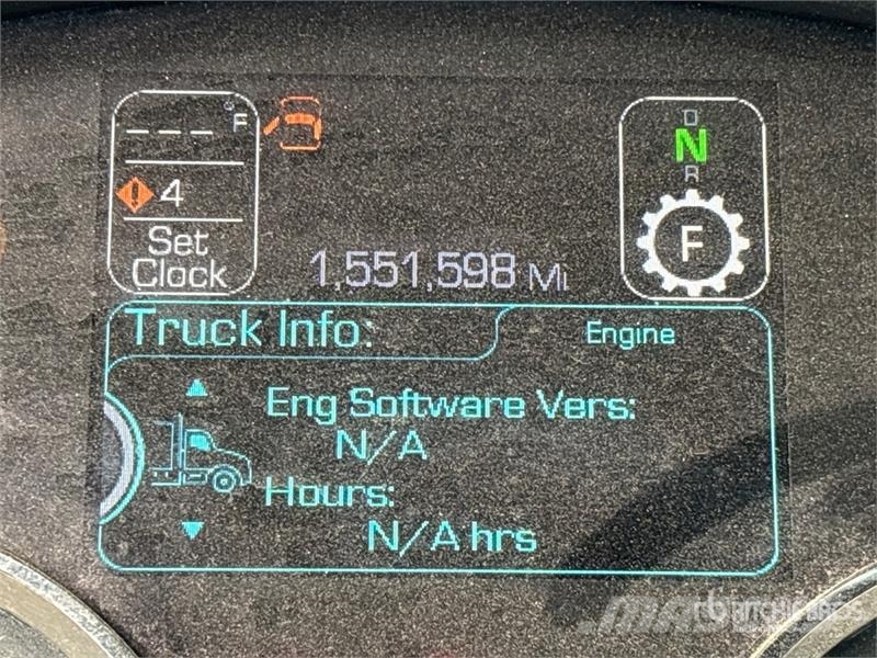 Kenworth T880 Tractor Units