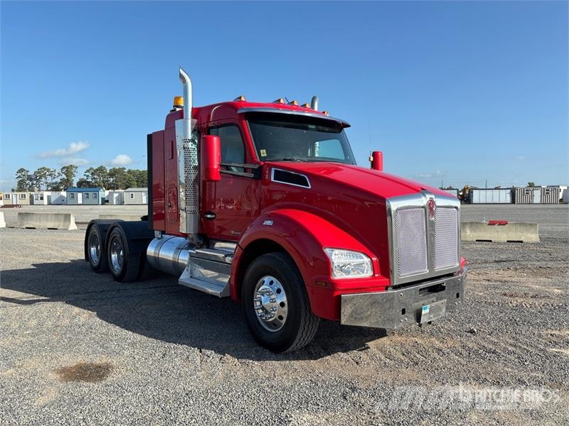 Kenworth T880 Vlačilci