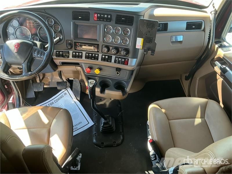 Kenworth T880 Tahače
