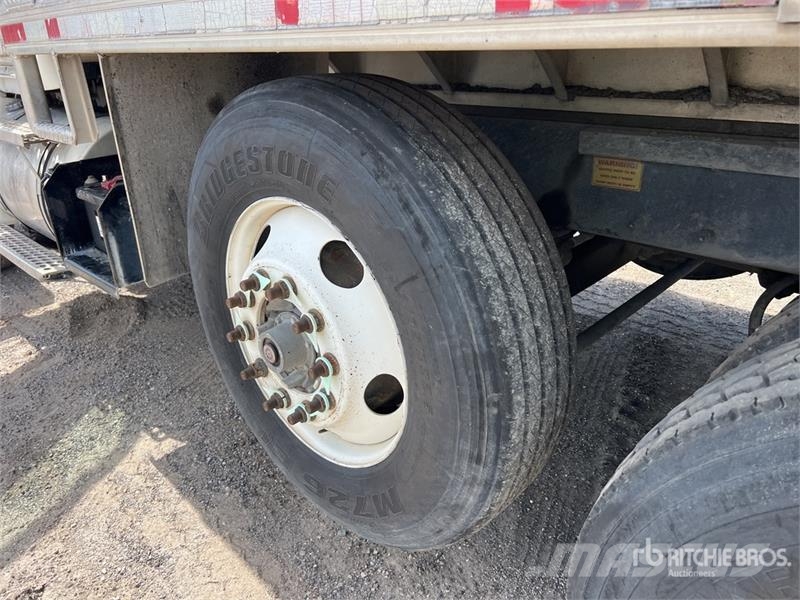 Kenworth T880 Tipper trucks