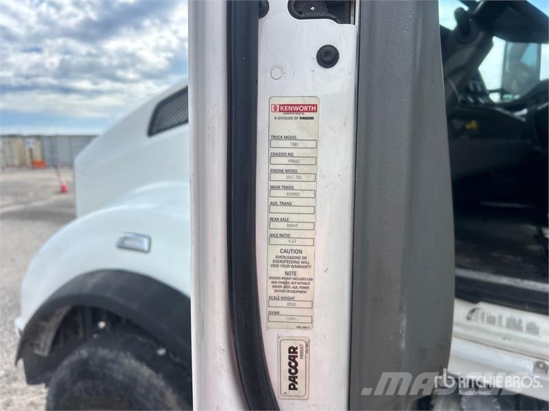 Kenworth T880 Autobasculanta