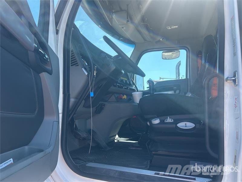 Kenworth T880 Samochody ratownicze pomocy drogowej