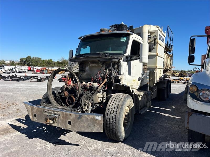Kenworth T880 コンバイン/バキュームトラック