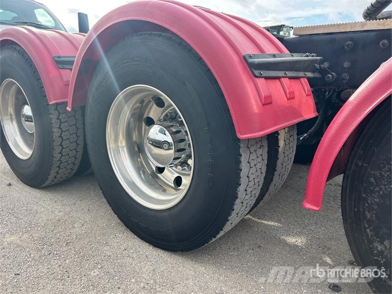 Kenworth T880 Nyergesvontatók