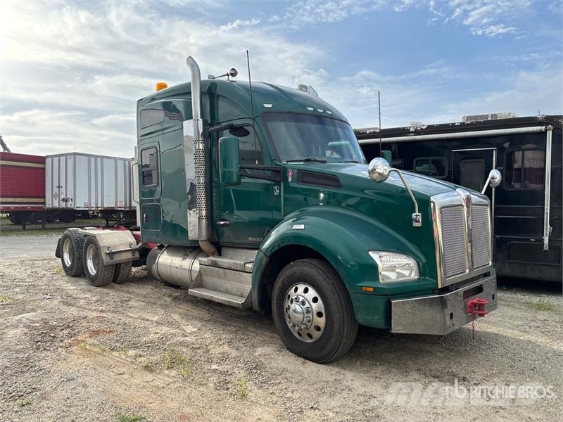 Kenworth T880 Tractor Units