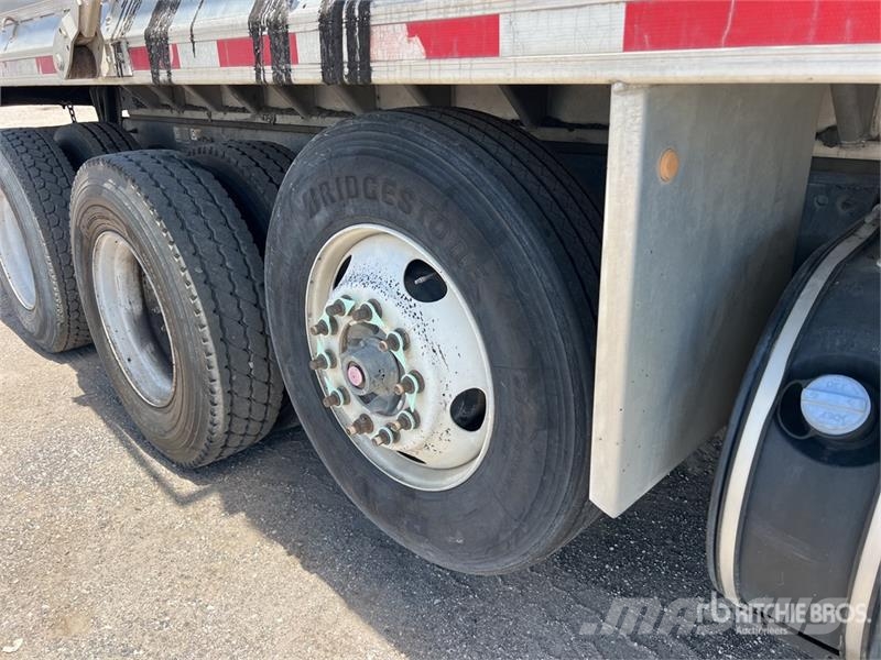 Kenworth T880 Tipper trucks