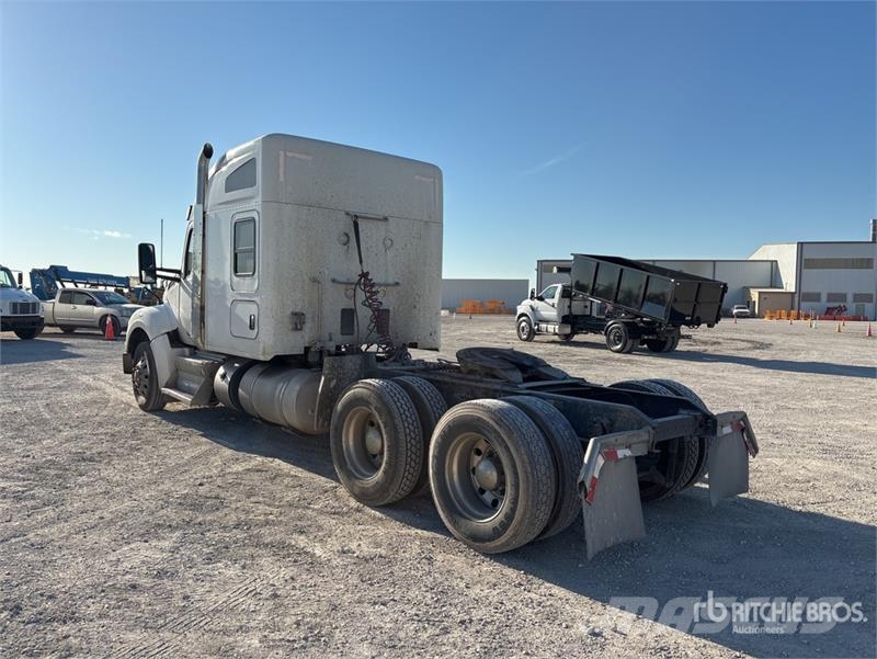 Kenworth T880 Vilcēji
