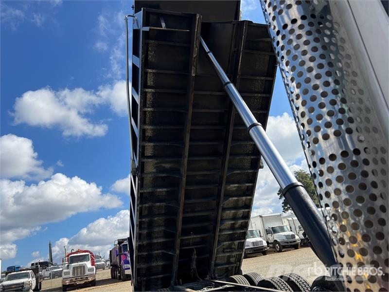 Kenworth T880 Tipper trucks