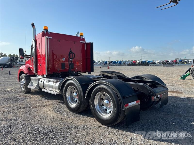 Kenworth T880 Vlačilci