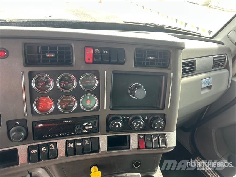 Kenworth T880 Autobasculanta
