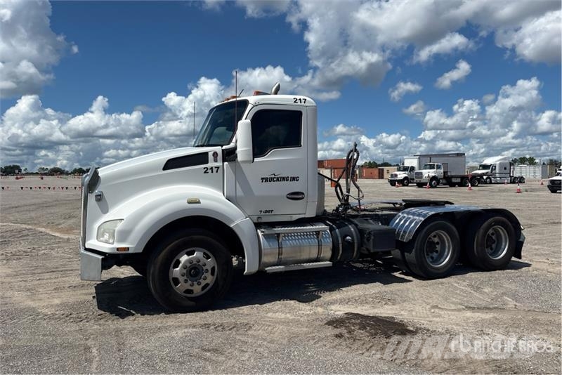Kenworth T880 Trekkers