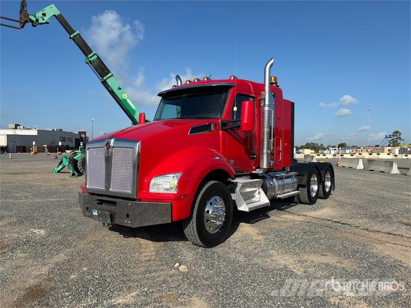 Kenworth T880 Vlačilci