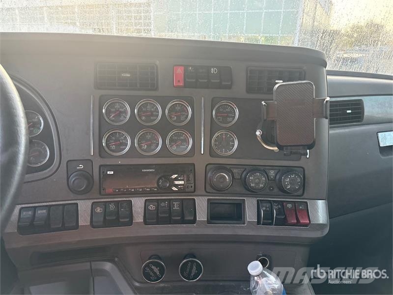 Kenworth T880 Sattelzugmaschinen