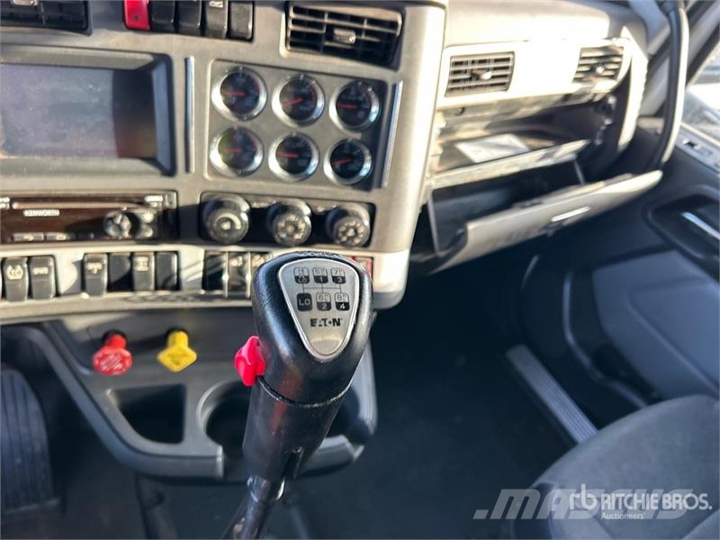 Kenworth T880 Nyergesvontatók