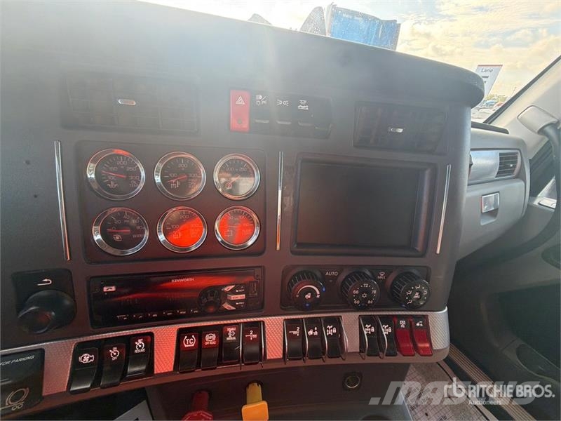 Kenworth T880 Vlačilci