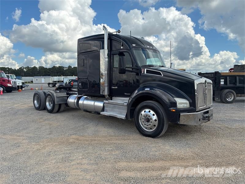 Kenworth T880 Седельные тягачи